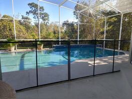 pool-safety-fence-around-pool-in-orlando.jpg